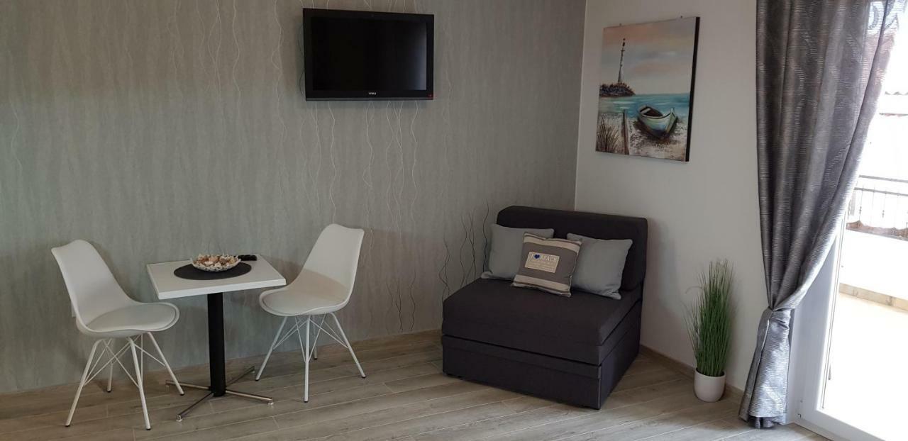 Apartments Deak มาคาร์สกา ภายนอก รูปภาพ