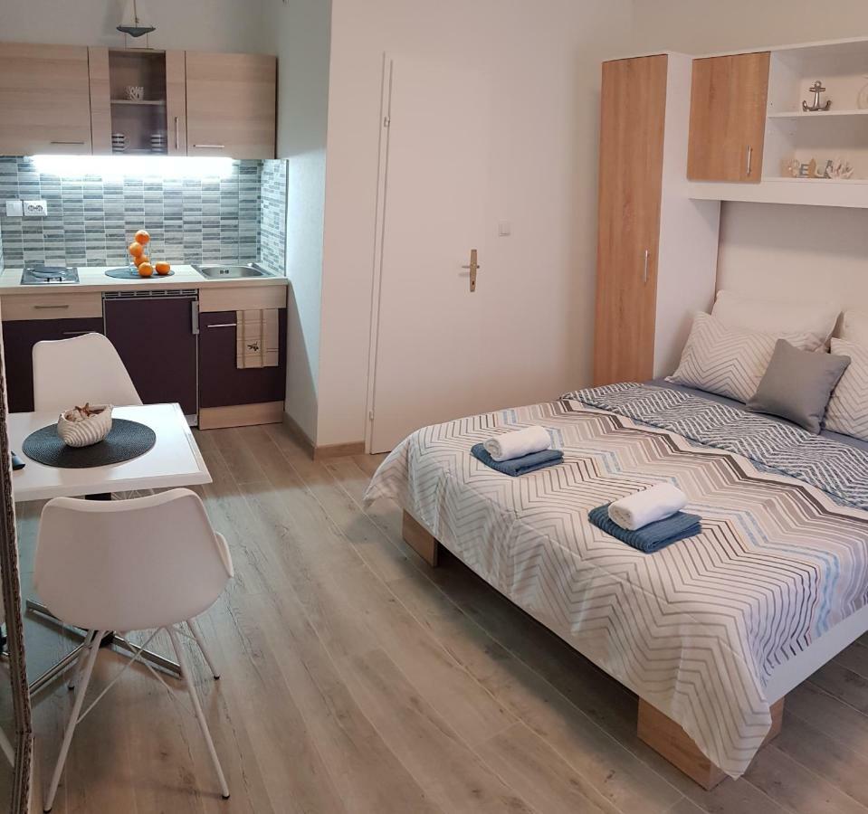 Apartments Deak มาคาร์สกา ภายนอก รูปภาพ