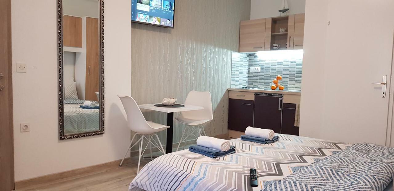 Apartments Deak มาคาร์สกา ภายนอก รูปภาพ