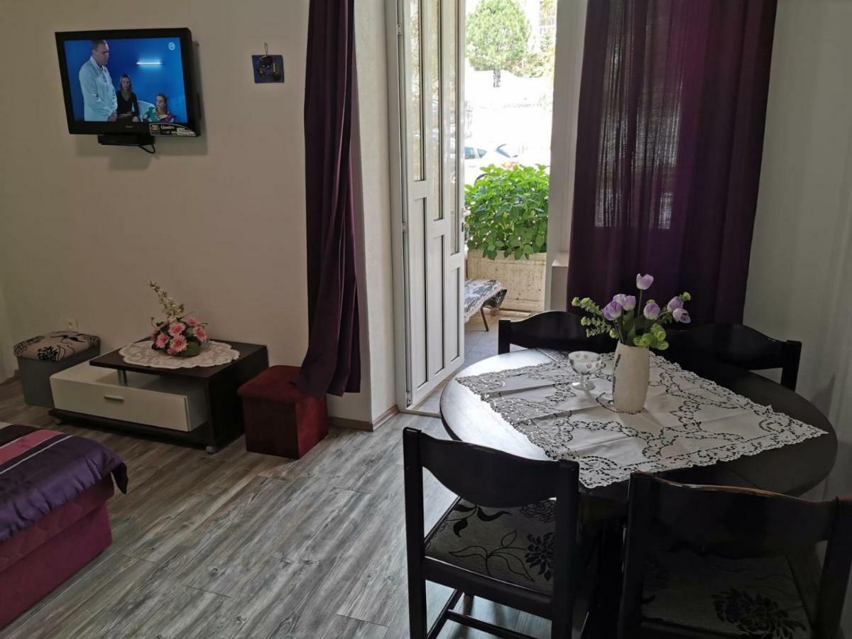Apartments Deak มาคาร์สกา ภายนอก รูปภาพ
