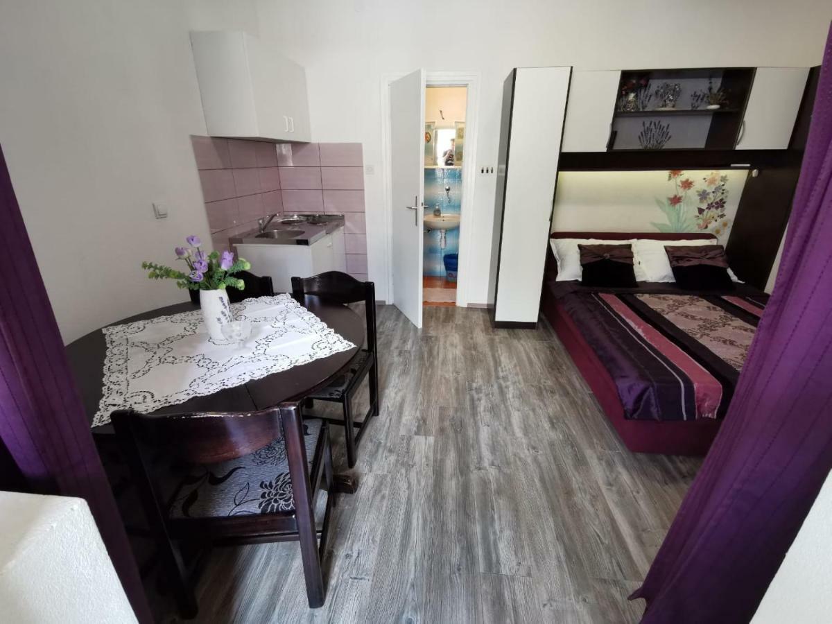 Apartments Deak มาคาร์สกา ภายนอก รูปภาพ